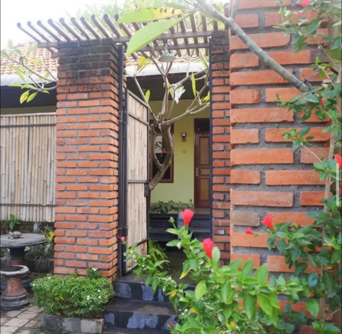 Pili Pili Homestay 6 Legian Exteriér fotografie