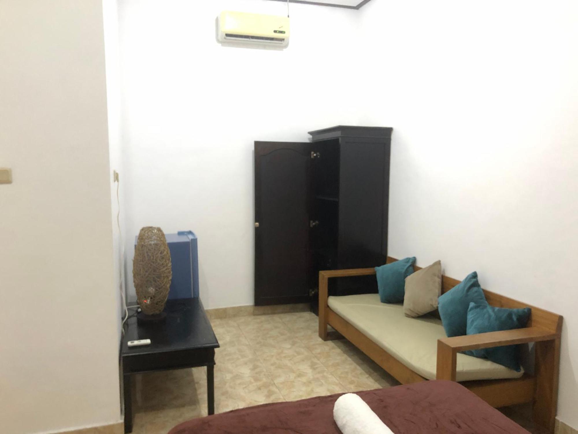 Pili Pili Homestay 6 Legian Exteriér fotografie